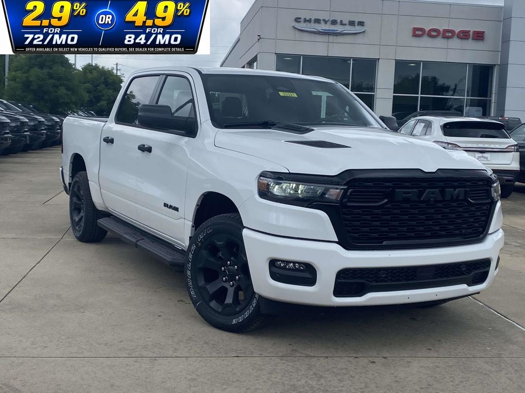 2026 RAM Ram 1500 RAM 1500 EXPRESS CREW CAB 4X4 5'7' BOX