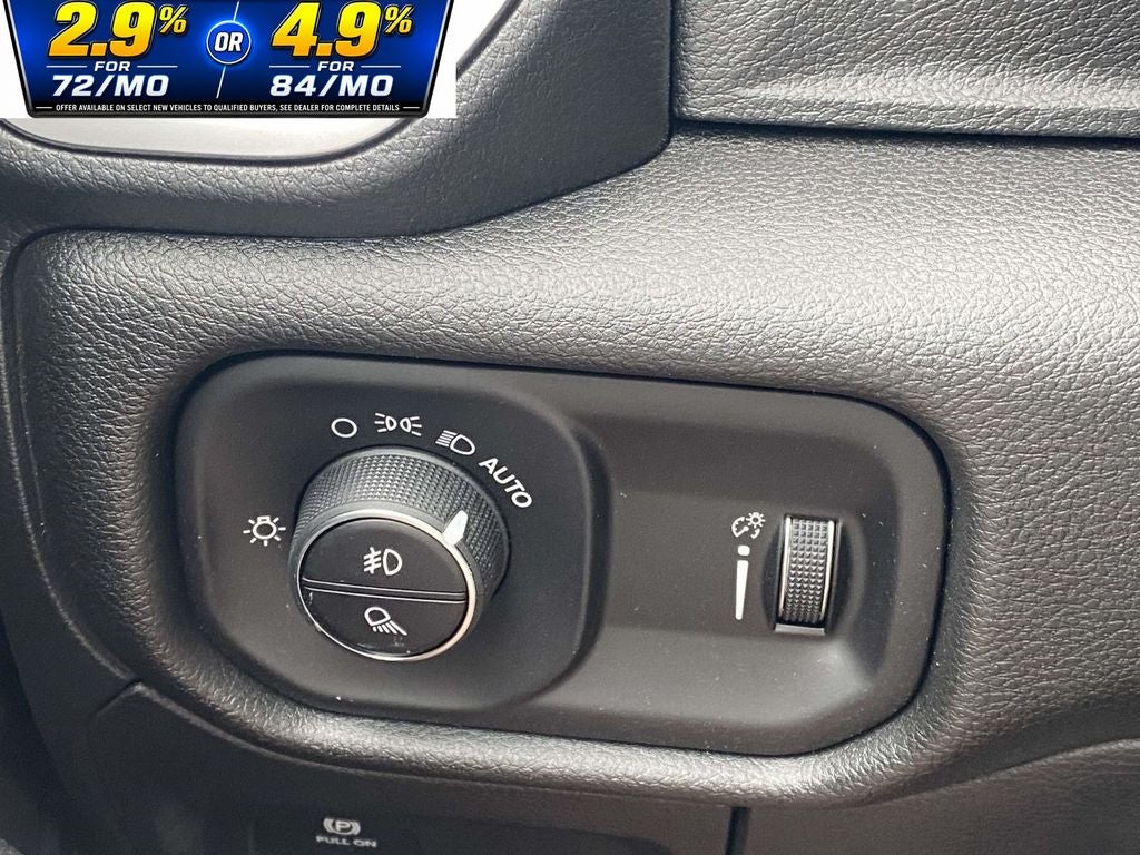 2026 RAM Ram 1500 RAM 1500 EXPRESS CREW CAB 4X4 5'7' BOX