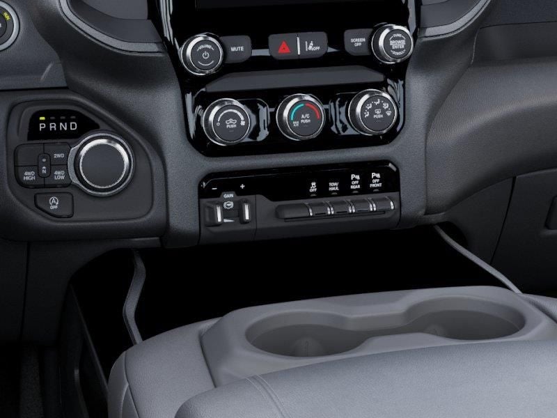 2026 RAM Ram 1500 RAM 1500 TRADESMAN CREW CAB 4X4 5'7' BOX