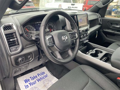 2026 RAM Ram 1500 RAM 1500 EXPRESS CREW CAB 4X4 5'7' BOX