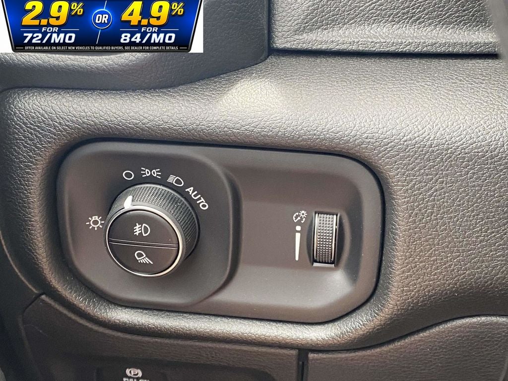 2026 RAM Ram 1500 RAM 1500 EXPRESS CREW CAB 4X4 5'7' BOX