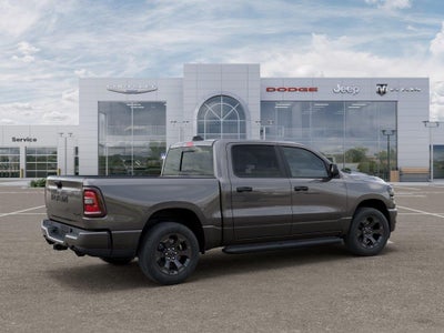 2026 RAM Ram 1500 RAM 1500 EXPRESS CREW CAB 4X4 5'7' BOX