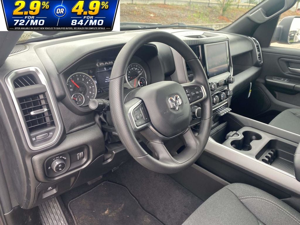 2026 RAM Ram 1500 RAM 1500 EXPRESS CREW CAB 4X4 5'7' BOX