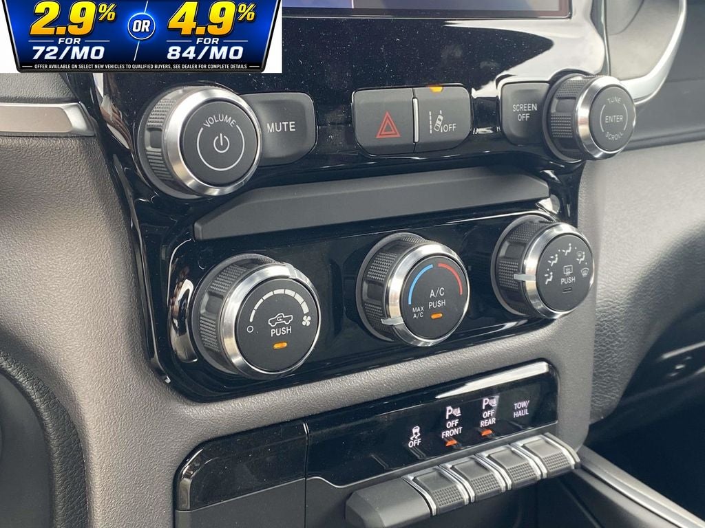 2026 RAM Ram 1500 RAM 1500 EXPRESS CREW CAB 4X4 5'7' BOX