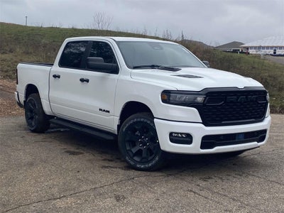 2026 RAM Ram 1500 RAM 1500 EXPRESS CREW CAB 4X4 5'7' BOX