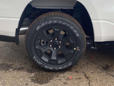 2026 RAM Ram 1500 RAM 1500 EXPRESS CREW CAB 4X4 5'7' BOX