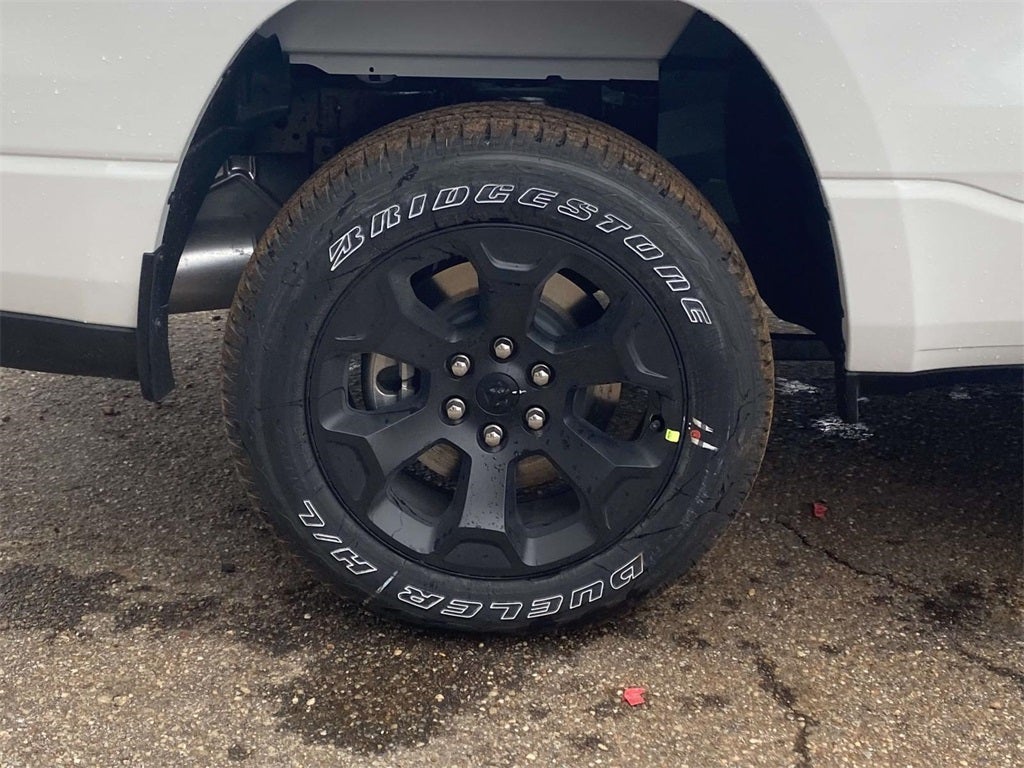 2026 RAM Ram 1500 RAM 1500 EXPRESS CREW CAB 4X4 5'7' BOX