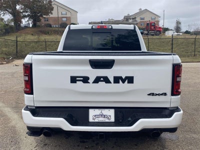 2026 RAM Ram 1500 RAM 1500 EXPRESS CREW CAB 4X4 5'7' BOX