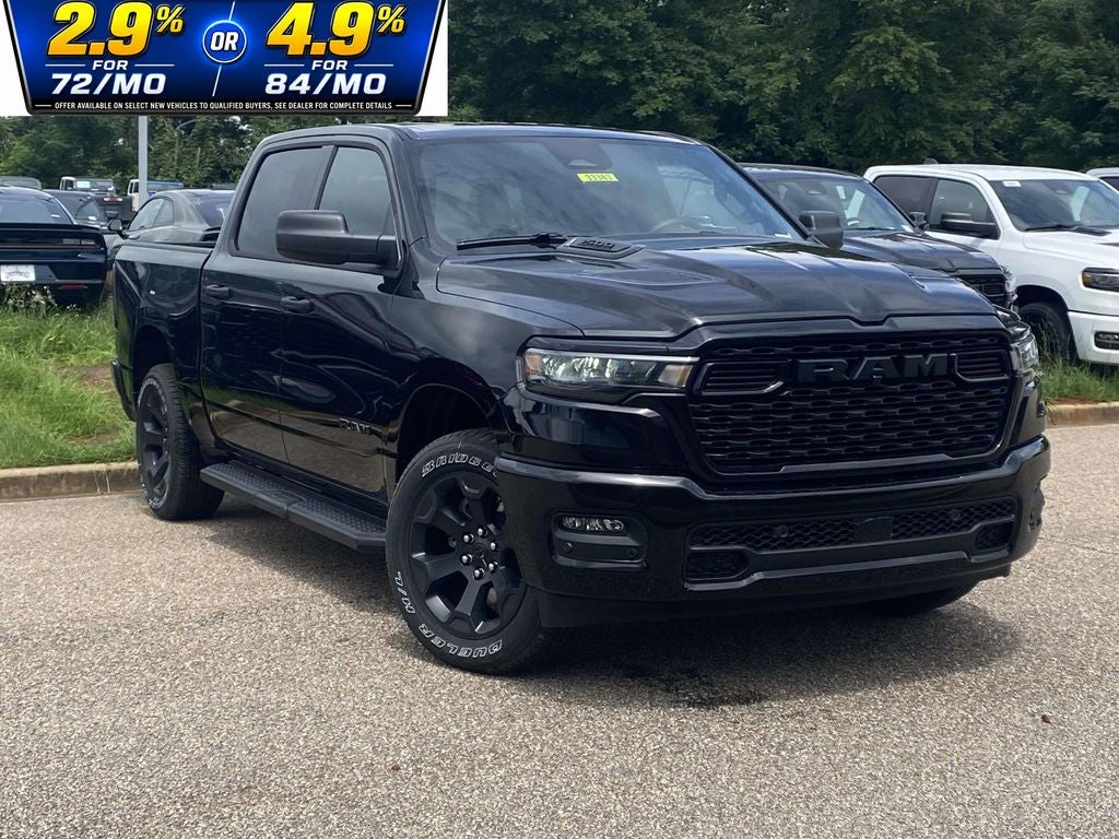 2026 RAM Ram 1500 RAM 1500 EXPRESS CREW CAB 4X4 5'7' BOX