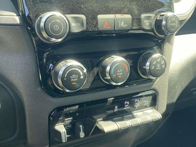 2026 RAM Ram 1500 RAM 1500 TRADESMAN CREW CAB 4X4 5'7' BOX