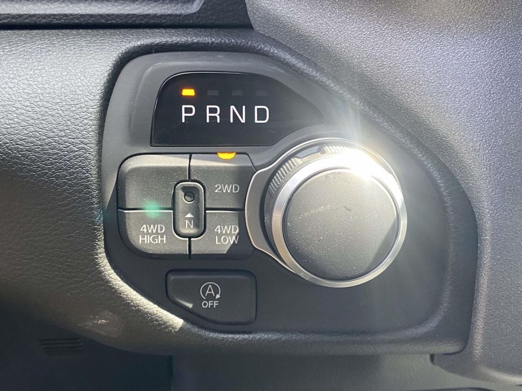 2026 RAM Ram 1500 RAM 1500 TRADESMAN CREW CAB 4X4 5'7' BOX