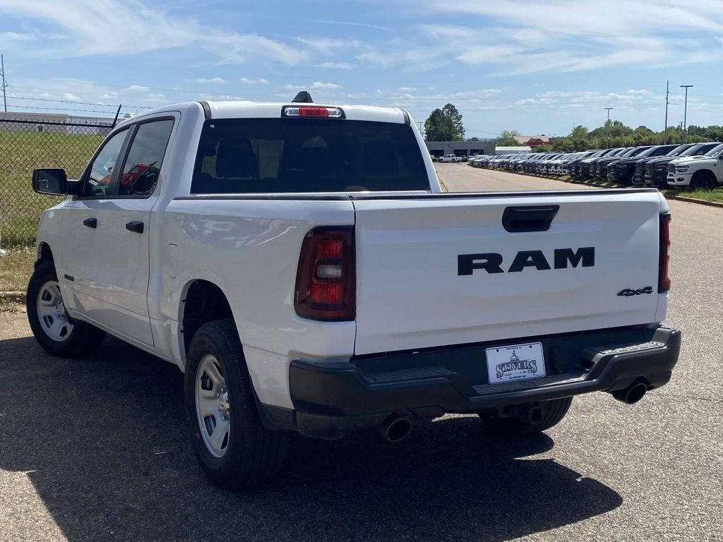 2026 RAM Ram 1500 RAM 1500 TRADESMAN CREW CAB 4X4 5'7' BOX