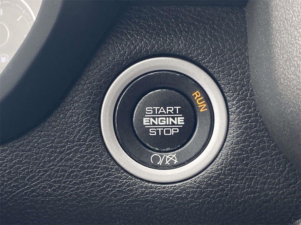 2020 RAM 2500 Tradesman Crew Cab 4X4 6'4' Box