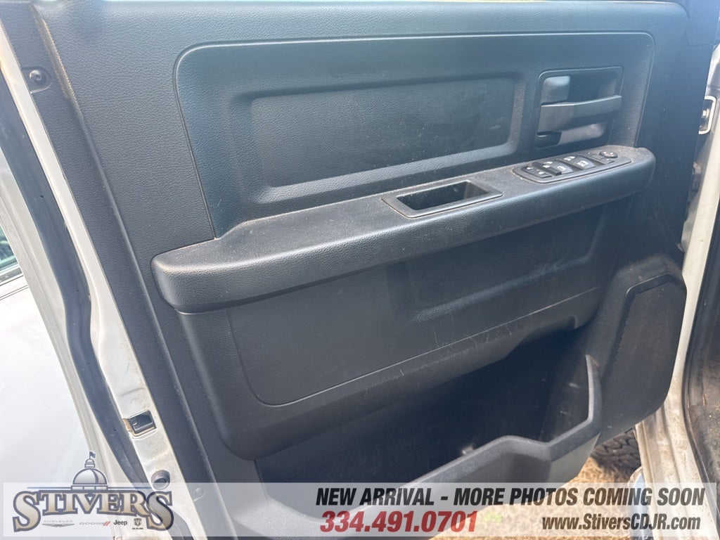 2022 RAM 2500 Tradesman Crew Cab 4x4 6'4' Box