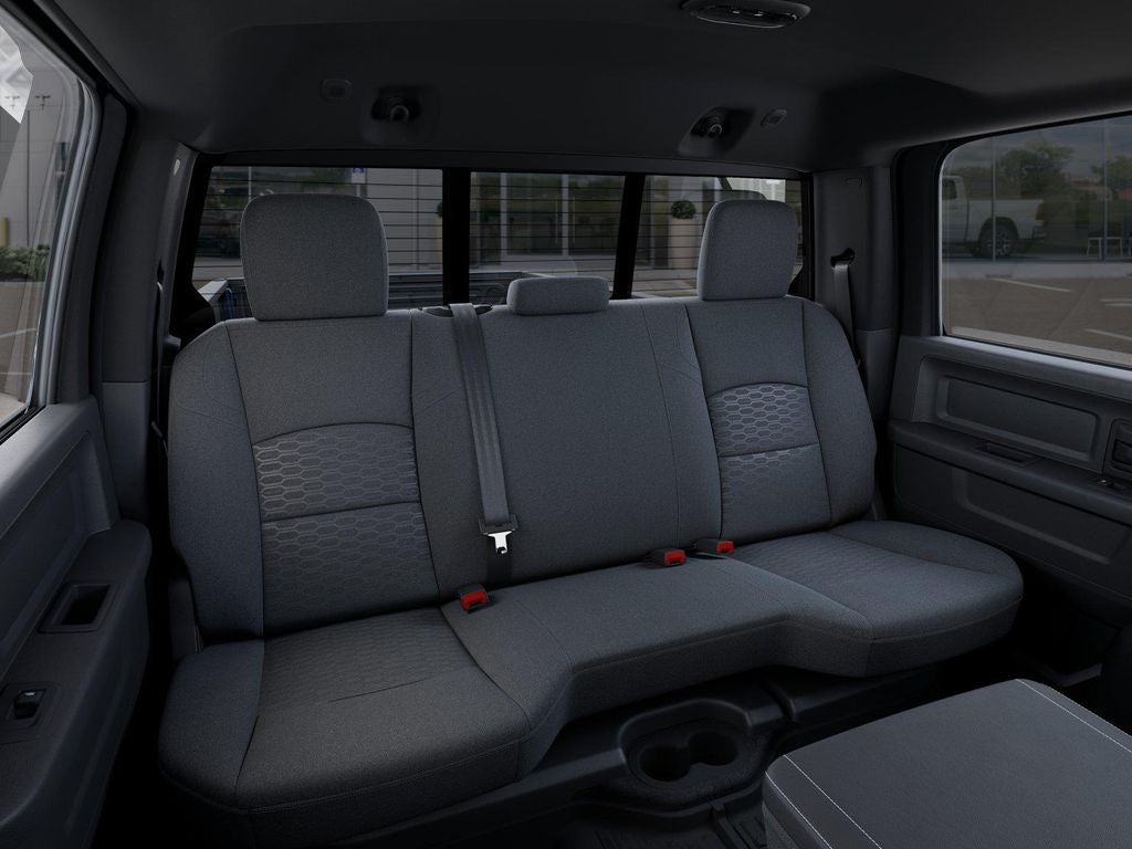 2026 RAM Ram 2500 RAM 2500 BLACK EXPRESS CREW CAB 4X4 8' BOX