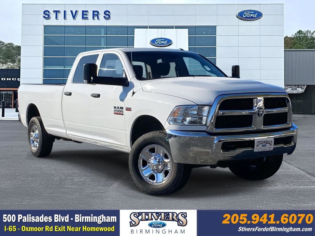 2017 RAM 2500 Tradesman Crew Cab 4x4 8' Box
