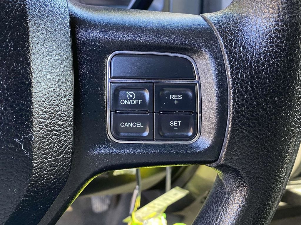 2017 RAM 2500 Tradesman Crew Cab 4x4 8' Box