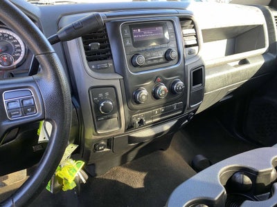 2017 RAM 2500 Tradesman Crew Cab 4x4 8' Box