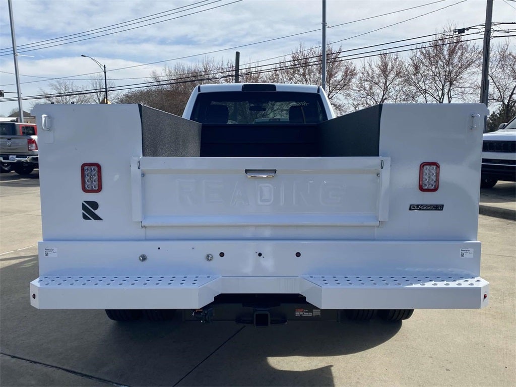 2024 RAM 5500 Chassis Tradesman/SLT