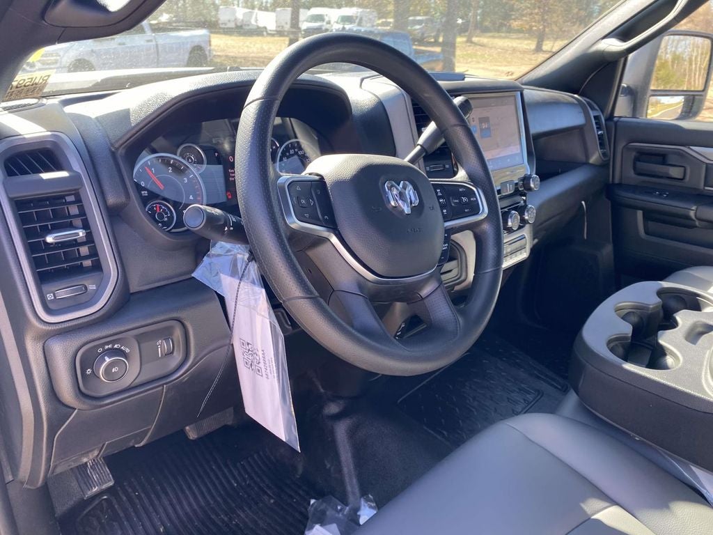 2026 RAM Ram 5500 Chassis Cab RAM 5500 TRADESMAN CHASSIS REGULAR CAB 4X2 120' CA