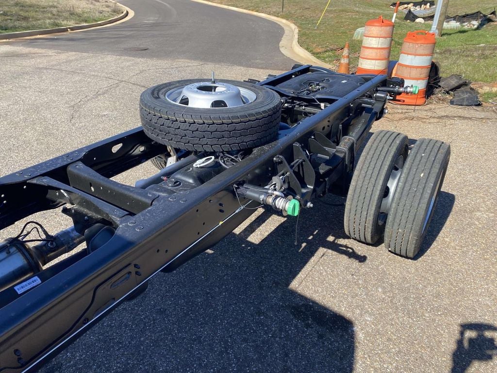 2026 RAM Ram 5500 Chassis Cab RAM 5500 TRADESMAN CHASSIS REGULAR CAB 4X2 120' CA