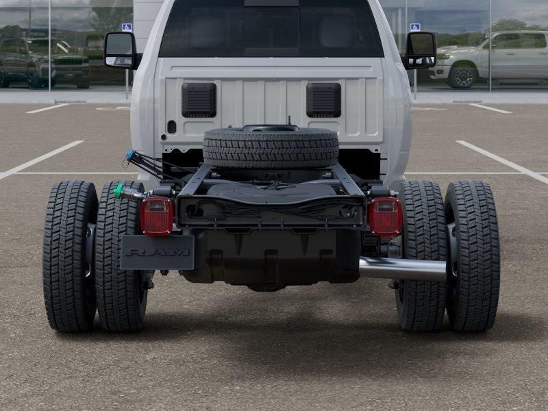 2026 RAM Ram 5500 Chassis Cab RAM 5500 TRADESMAN CHASSIS REGULAR CAB 4X4 84' CA