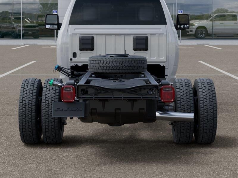 2026 RAM Ram 5500 Chassis Cab RAM 5500 TRADESMAN CHASSIS REGULAR CAB 4X4 84' CA