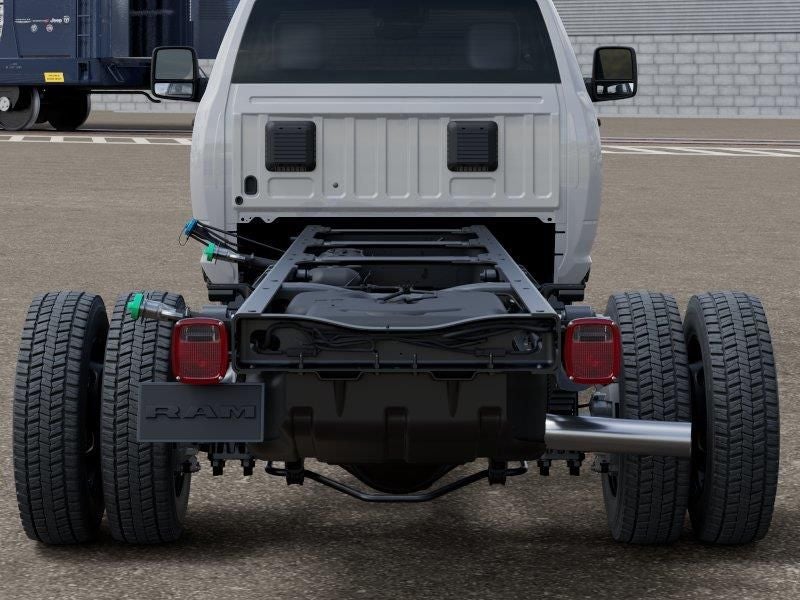 2026 RAM Ram 5500 Chassis Cab RAM 5500 TRADESMAN CHASSIS REGULAR CAB 4X4 120' CA