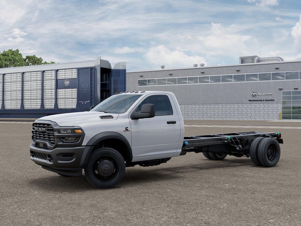 2026 RAM Ram 5500 Chassis Cab RAM 5500 TRADESMAN CHASSIS REGULAR CAB 4X4 120' CA