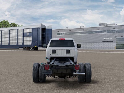 2026 RAM Ram 5500 Chassis Cab RAM 5500 TRADESMAN CHASSIS REGULAR CAB 4X4 120' CA