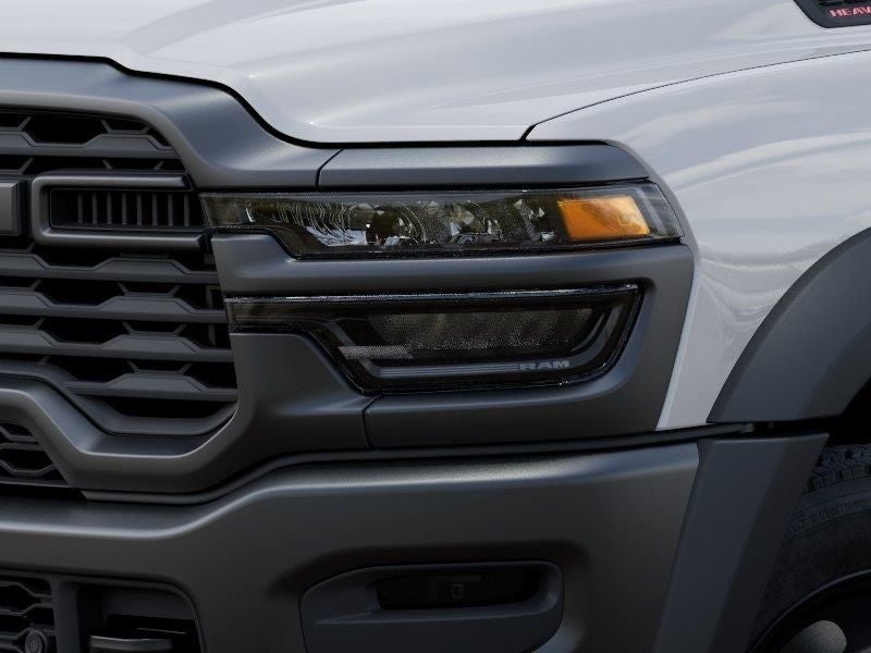 2026 RAM Ram 5500 Chassis Cab RAM 5500 TRADESMAN CHASSIS CREW CAB 4X4 60' CA