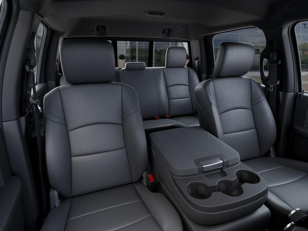 2026 RAM Ram 5500 Chassis Cab RAM 5500 TRADESMAN CHASSIS CREW CAB 4X4 60' CA