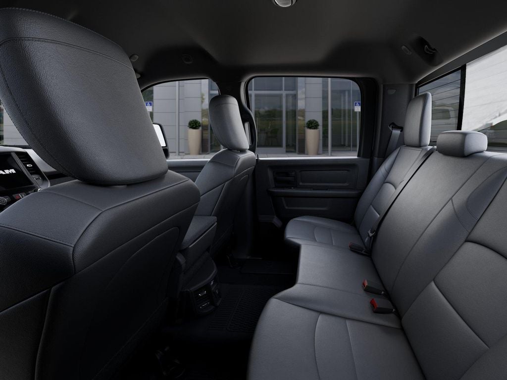 2026 RAM Ram 5500 Chassis Cab RAM 5500 TRADESMAN CHASSIS CREW CAB 4X4 60' CA