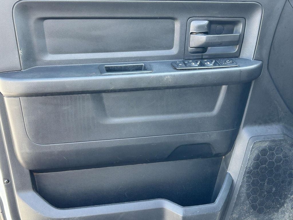 2018 RAM 3500 Chassis Tradesman/SLT/Laramie