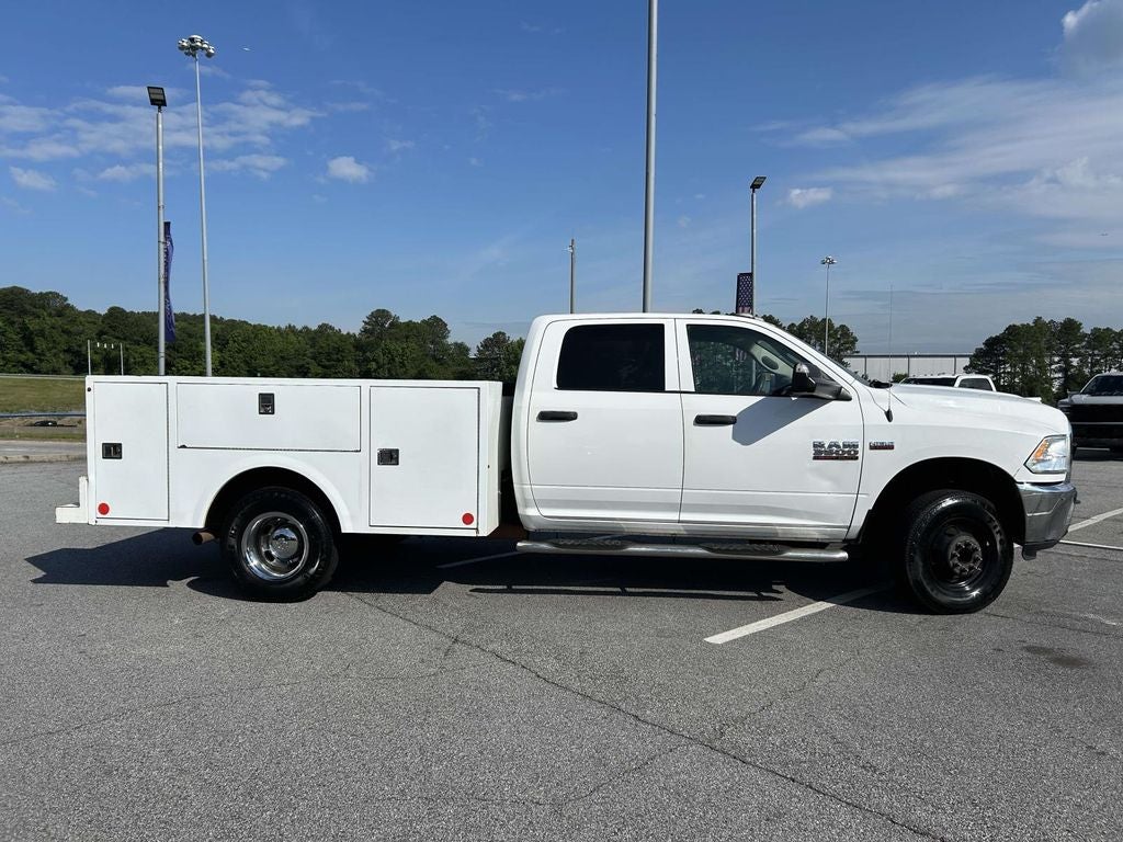 2018 RAM 3500 Chassis Tradesman/SLT/Laramie