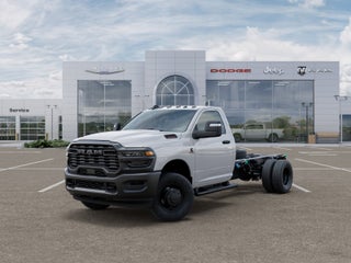 2026 RAM Ram 3500 Chassis Cab RAM 3500 TRADESMAN CHASSIS REGULAR CAB 4X4 84' CA