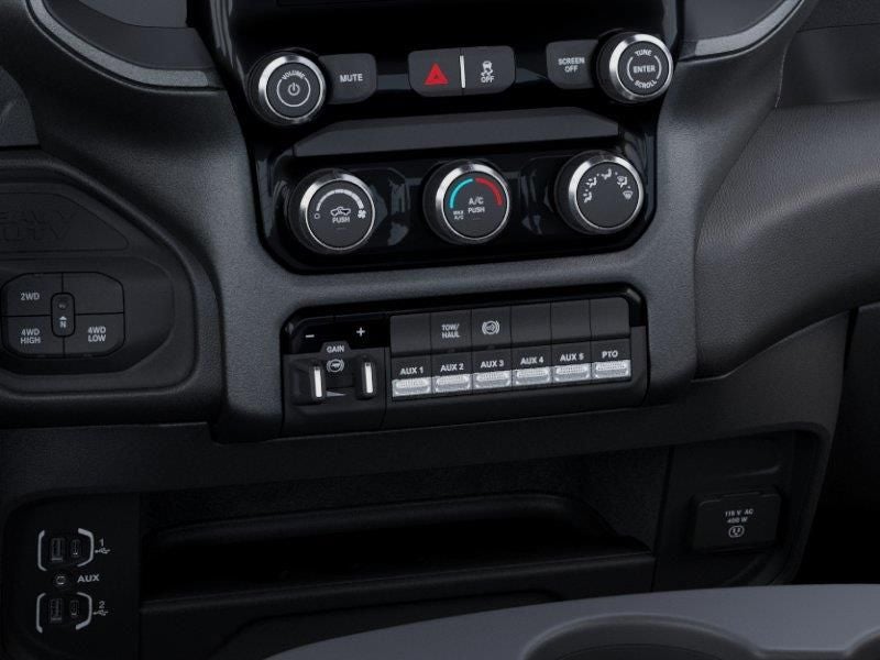 2026 RAM Ram 3500 Chassis Cab RAM 3500 TRADESMAN CREW CAB CHASSIS 4X4 60' CA