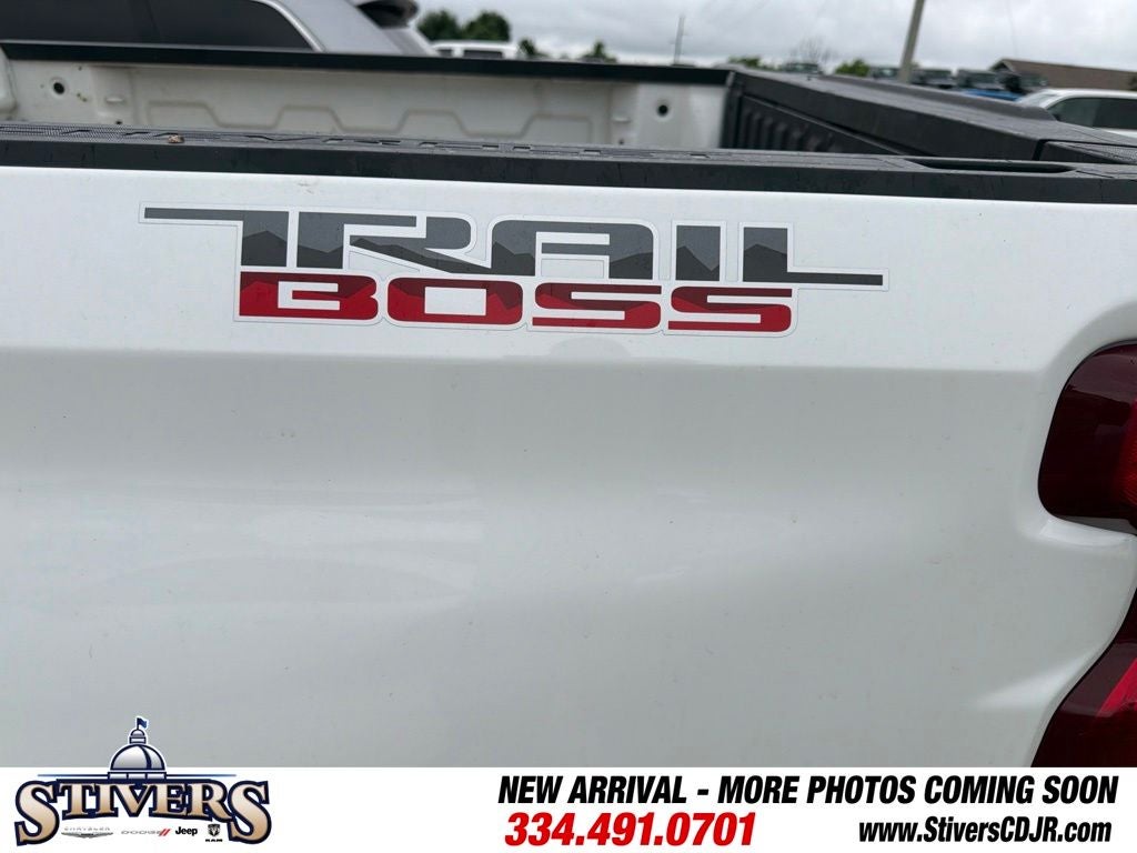 2024 Chevrolet Silverado 1500 4WD Crew Cab Short Bed Custom Trail Boss