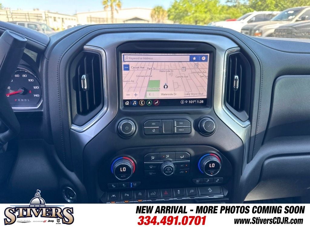 2021 Chevrolet Silverado 1500 4WD Crew Cab Short Bed LTZ