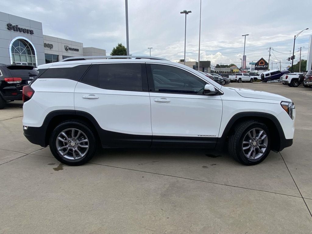 2023 GMC Terrain FWD SLT