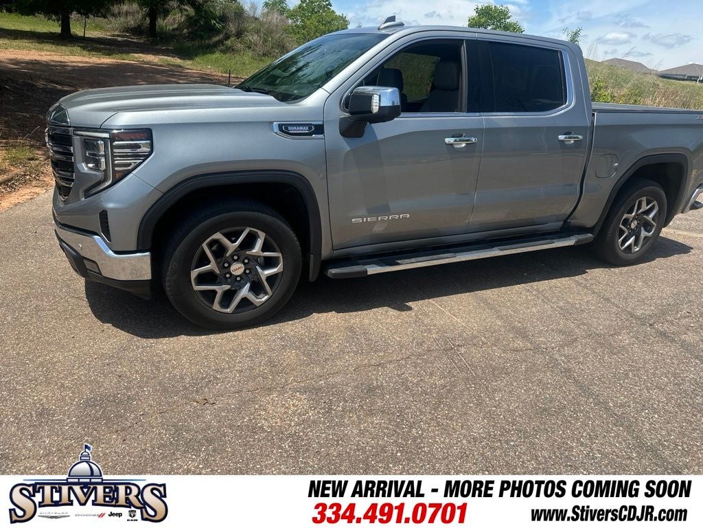 2024 GMC Sierra 1500 SLT