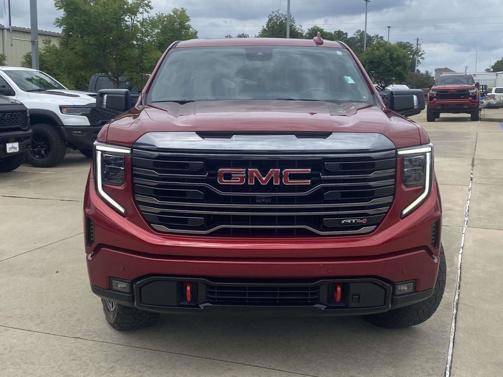 2024 GMC Sierra 1500 4WD Crew Cab Short Box AT4