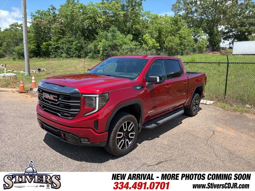 2024 GMC Sierra 1500 4WD Crew Cab Short Box AT4