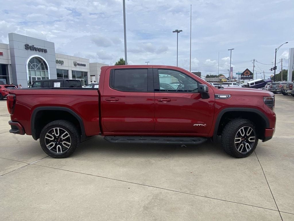 2024 GMC Sierra 1500 4WD Crew Cab Short Box AT4