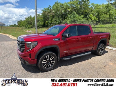 2024 GMC Sierra 1500 4WD Crew Cab Short Box AT4