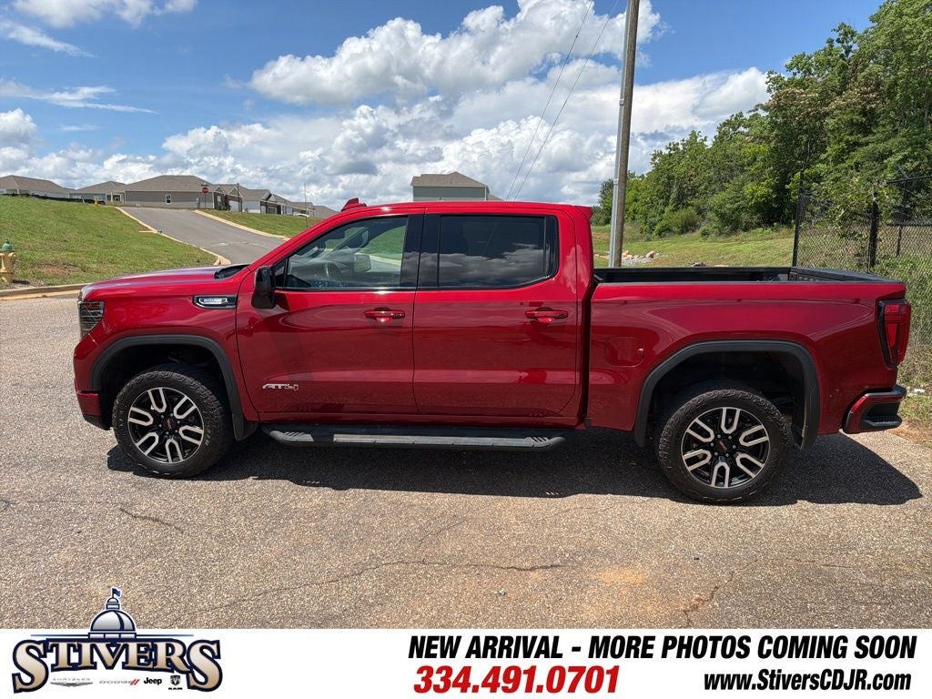 2024 GMC Sierra 1500 4WD Crew Cab Short Box AT4