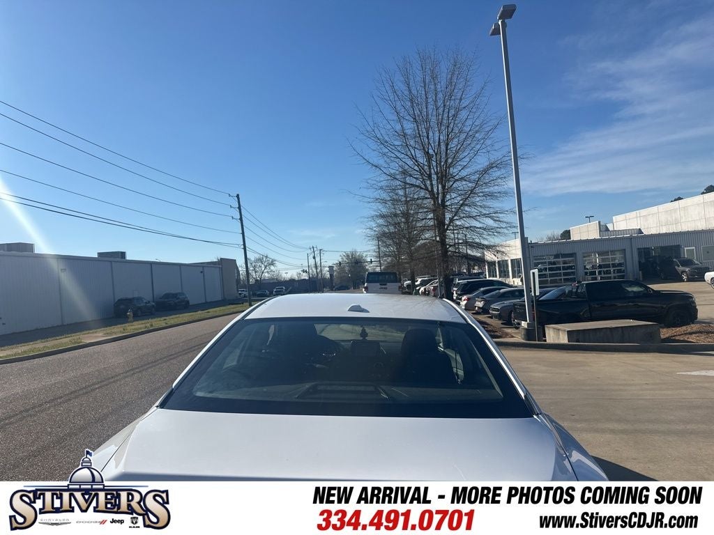 2022 Nissan Sentra SV Xtronic CVT