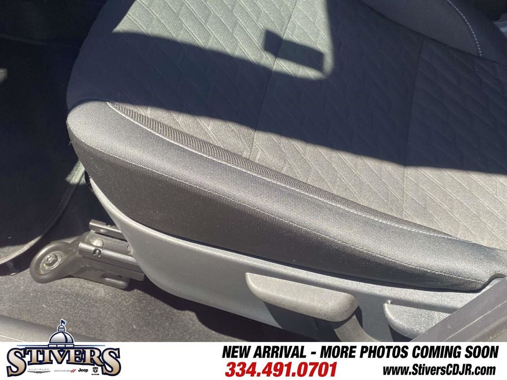 2023 Nissan Kicks SV Xtronic CVT