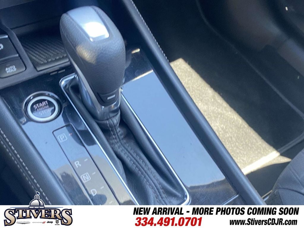 2023 Nissan Kicks SV Xtronic CVT