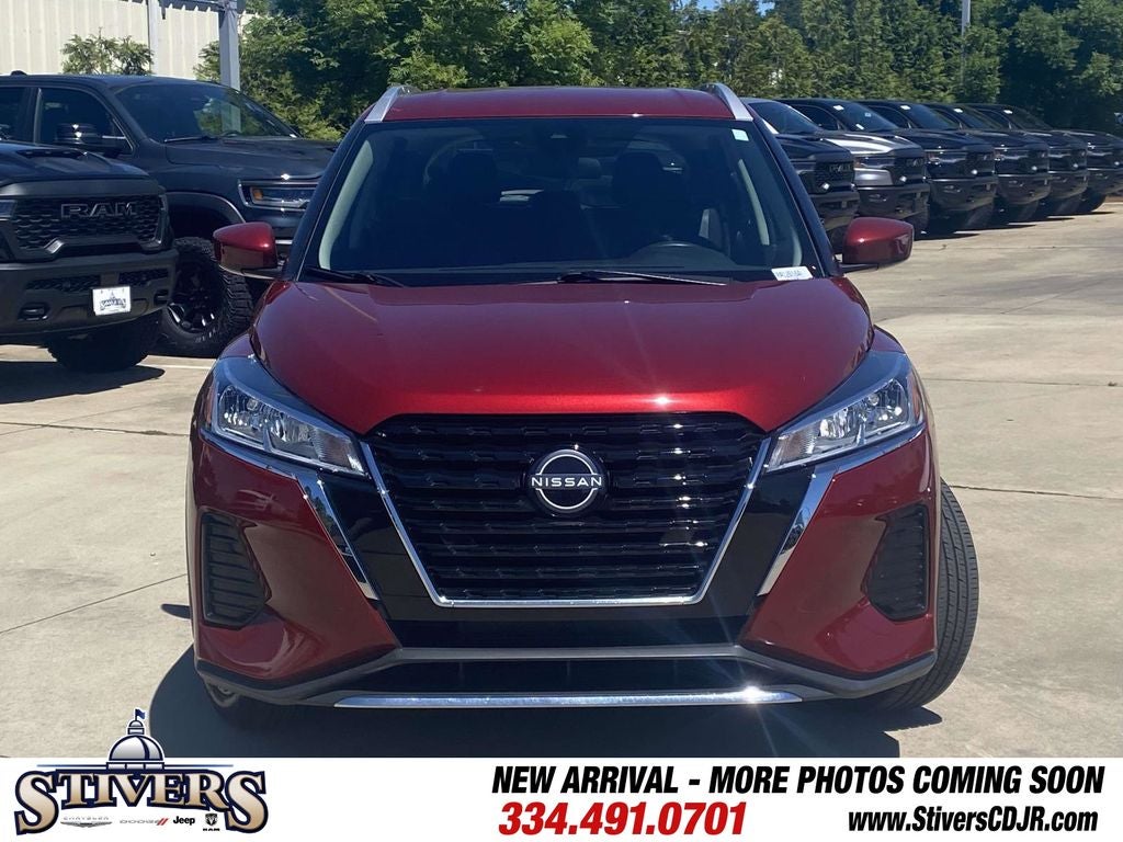 2023 Nissan Kicks SV Xtronic CVT